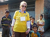 Elizabeth Birkett visits India to help immunise children against polio 2016